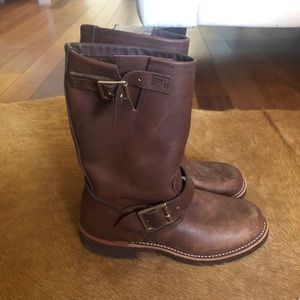 Authentic Red Wing Engineer boots. Size 6 women’s.